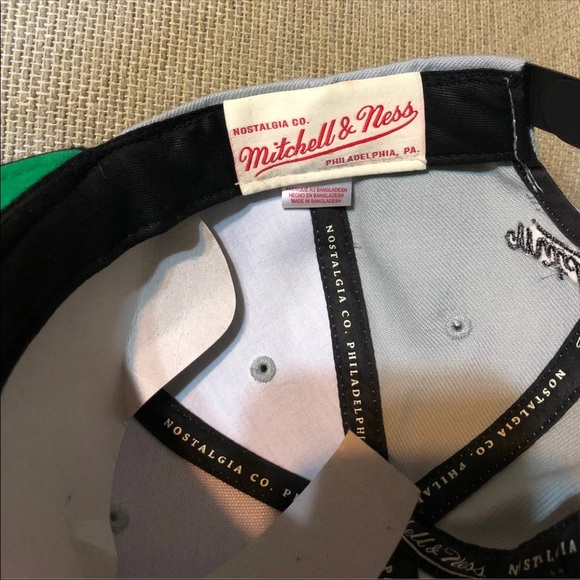 San Antonio Spurs hat - Picture 6 of 7